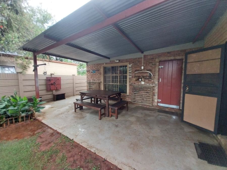 3 Bedroom Property for Sale in Potchefstroom South North West